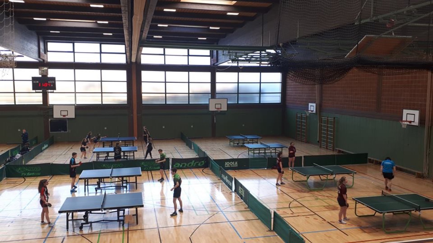 Spieler des TSV Karlstadt an der Platte
